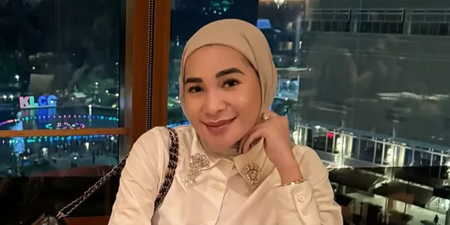 Erin Mengaku Difitnah, Minta Andre Taulany Belajar Agama dan Ancam Sebar Aib Erin Mengaku Difitnah, Minta Andre Taulany Belajar Agama dan Ancam Sebar Aib
