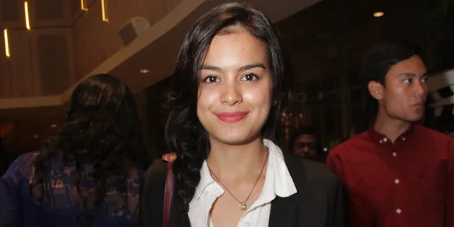 Eva Celia: Film Beri Tantangan, Musik Ungkap Jati Diri