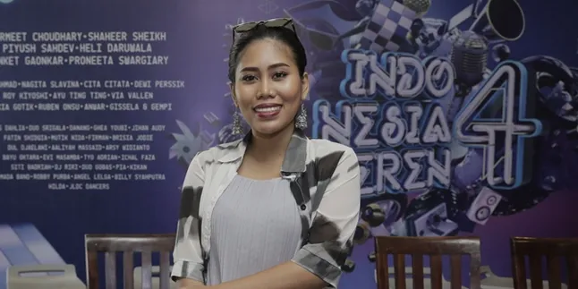 Evi Masamba Akui Sempat Pisah Ranjang dengan Suami Gara-Gara Hamil, Ini Fakta Sebenarnya Evi Masamba Akui Sempat Pisah Ranjang dengan Suami Gara-Gara Hamil, Ini Fakta Sebenarnya
