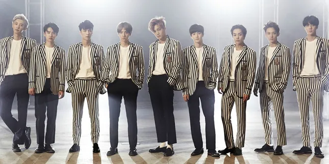 EXO Ungkap Siapa Yang Paling 'Autis' Dengan Ponsel Pintar Mereka EXO Ungkap Siapa Yang Paling 'Autis' Dengan Ponsel Pintar Mereka