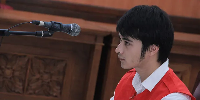 Eza Gionino Akui Bersalah Tendang Kaca Rumah Rasti