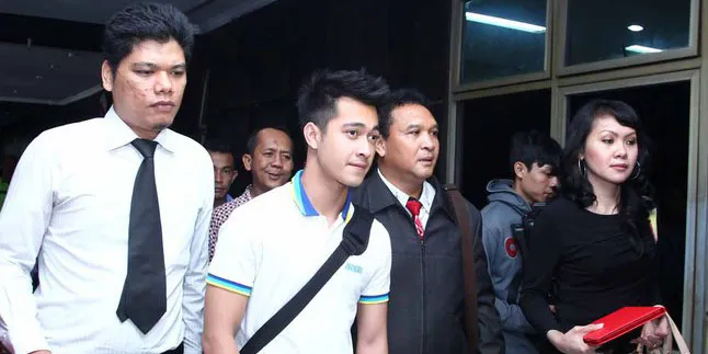 Eza Gionino: Saya Gak Kaget Dengan Dakwaan, Gak Shock