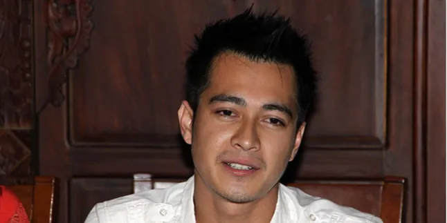 Eza Gionino Siap Hadapi Sidang