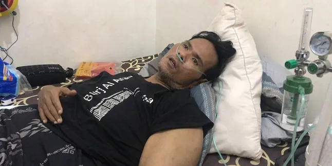 Fahmi Bo Lying Weak, Aji Yusman Invites the Public to Donate