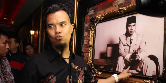 Ini Dia Fakta-Fakta di Balik Kementerian Tandingan Ahmad Dhani! Ini Dia Fakta-Fakta di Balik Kementerian Tandingan Ahmad Dhani!