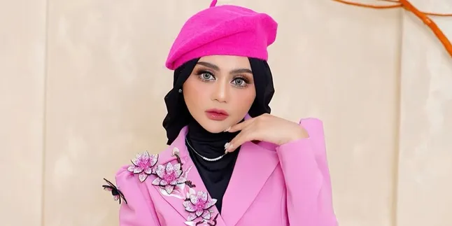 Fakta-Fakta Jenita Janet, Dari Pedangdut Keliling hingga Sukses Jadi Penyanyi Fakta-Fakta Jenita Janet, Dari Pedangdut Keliling hingga Sukses Jadi Penyanyi