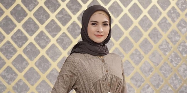 Unique Facts about Donita that You Don't Know, Can't Even Say 'Jilbab'