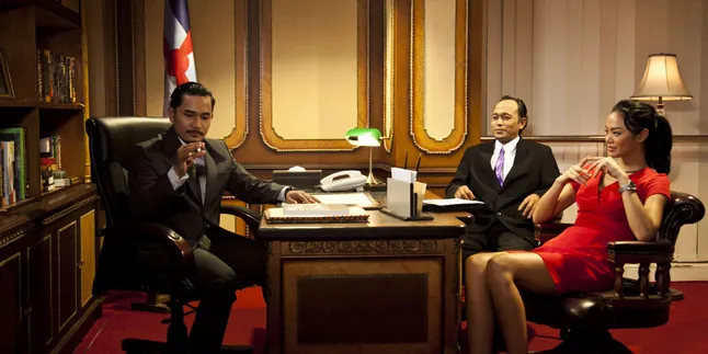 Fakta Unik 'NEGERI TANPA TELINGA' Dari Demo Sampai Bencana Alam