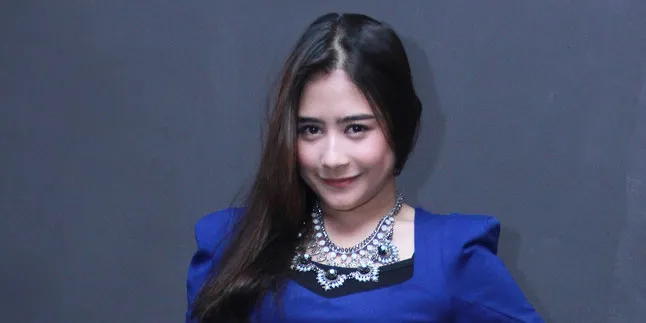 Fakta Unik Prilly Latuconsina Ini, Bisa Bikin Kamu Tercengang! Fakta Unik Prilly Latuconsina Ini, Bisa Bikin Kamu Tercengang!