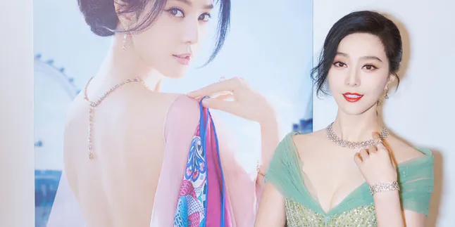 Fan Bingbing Sempat Dikabarkan Meninggal, Akhirnya Perdana Posting Foto di Instagram Fan Bingbing Sempat Dikabarkan Meninggal, Akhirnya Perdana Posting Foto di Instagram