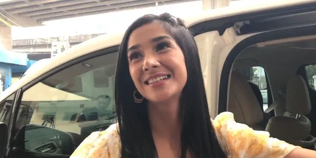 Fanny Ghassani Tanyakan Ini Ketika Bertemu dan Berinteraksi dengan Michael Owen