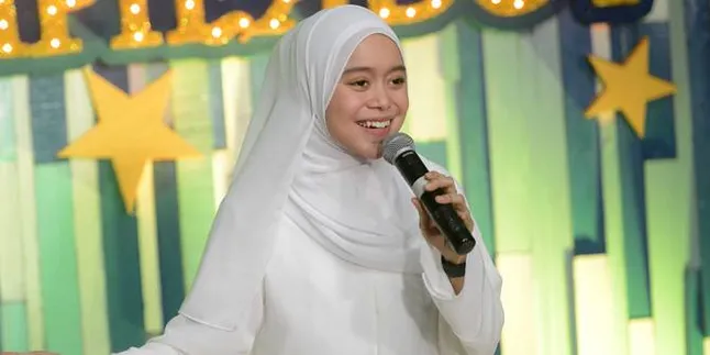 Fans Adalah Keluarga, Begitu Ungkapan Lesti Untuk Para Penggemarnya