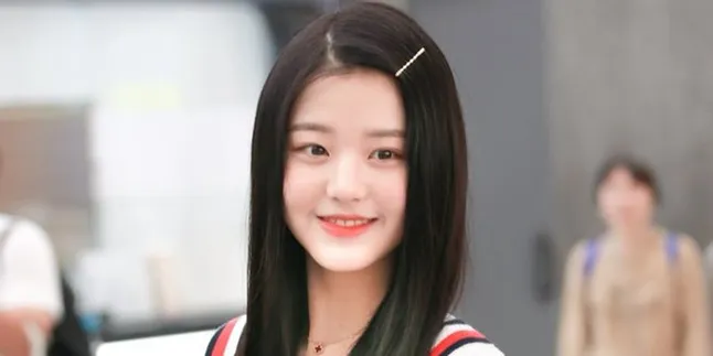 Fans Khawatir Melihat Rambut Wonyoung IZONE yang Rontok & Semakin Tipis
