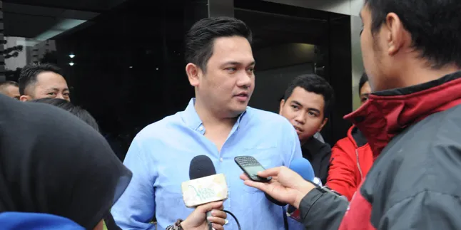 Farhat Abbas Balik Laporkan EDH Farhat Abbas Balik Laporkan EDH