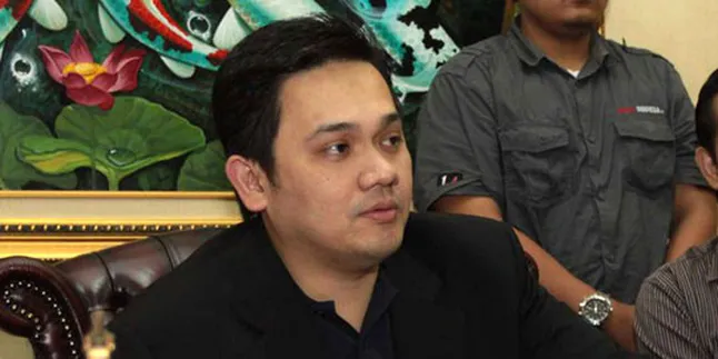 Farhat Abbas Bantah Pernah Suap Anton Medan