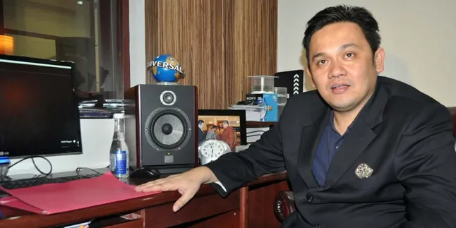 Farhat Abbas Sebut Dhani Otak di Balik Tantangan Tinju Al Dan El Farhat Abbas Sebut Dhani Otak di Balik Tantangan Tinju Al Dan El