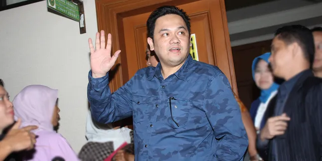 Farhat Kembali Berkicau Soal Ahmad Dhani