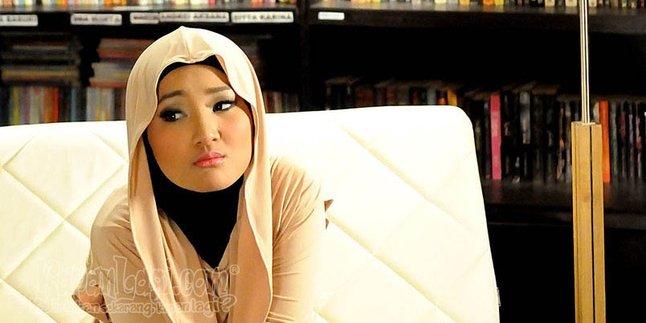 Fatin Luncurkan Video Klip 'Aku Memilih Setia' di Konser Super X