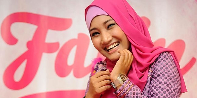 Fatin Shidqia Lubis Grogi Nyanyi di Depan Presiden