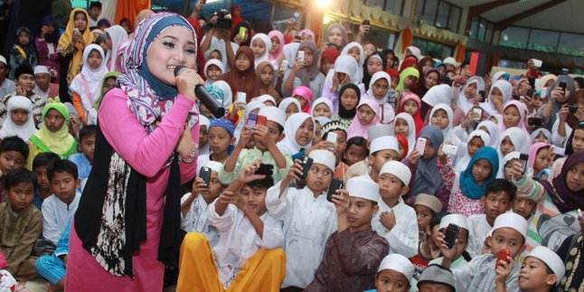 Fatin Shidqia Rilis Debut Albumnya, 'FOR YOU'!