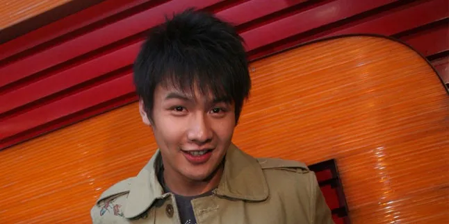 Fendy Chou 2 Tahun Pacari Cewek Korea