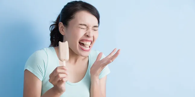 Fenomena MUJEGILU: Muka Jelek Gigi Ngilu yang Bikin Super Malu