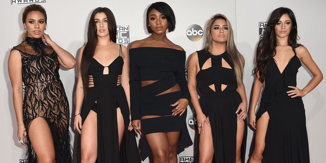 Fifth Harmony Ungkap Cover Album Self-Titled Ketiganya Yang Aneh