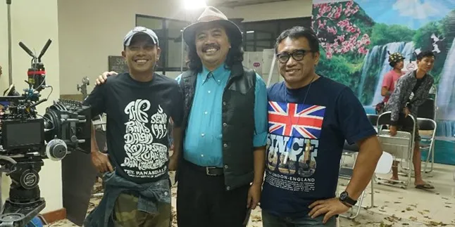 Jadi Sutradara, Pidi Baiq Bicara Soal Syuting - Edit Film 'KOBOY KAMPUS'
