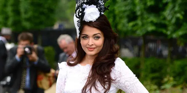 Film Terbaru Aishwarya Rai Bergenre Action-Thriller? Film Terbaru Aishwarya Rai Bergenre Action-Thriller?