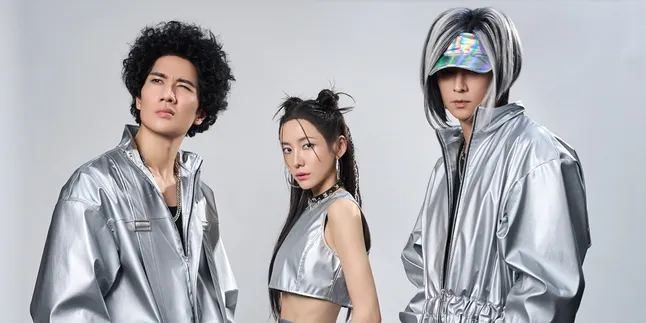 Film 'WILD SING' Releases Concept Photos for Group TRIANGLE, Kang Dong Won and Friends Appear Futuristic Ahead of Comeback