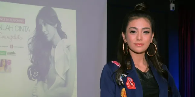 Fokus Bernyanyi, Celine Evangelista Berhenti Main Sinetron Fokus Bernyanyi, Celine Evangelista Berhenti Main Sinetron