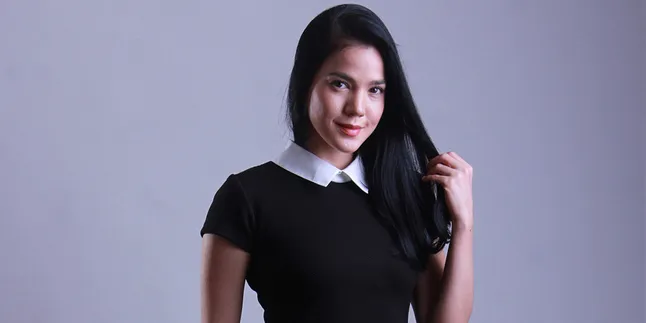 Fokus Bisnis, Alice Norin Belum Pikirkan Target Punya Anak Fokus Bisnis, Alice Norin Belum Pikirkan Target Punya Anak
