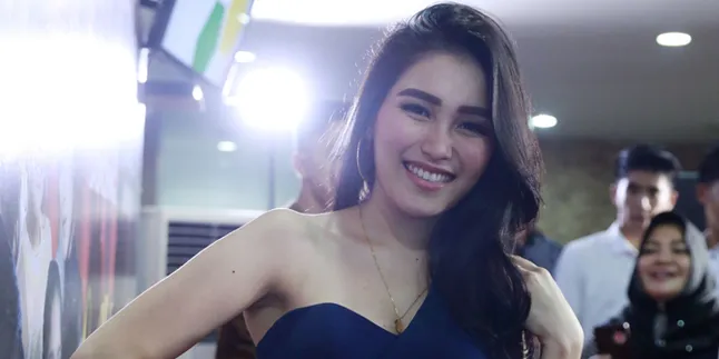 Followers Capai 30 Juta, Begini Ungkapan Terima Kasih dan Harapan Ayu Ting Ting