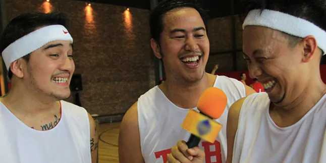 [Foto] Apa Jadinya Kalau Selebriti Jadi Pemain Basket?