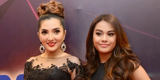 [Foto] Ashanty dan Aurel Kompak Tak Pakai Make Up, Masih Cantik?