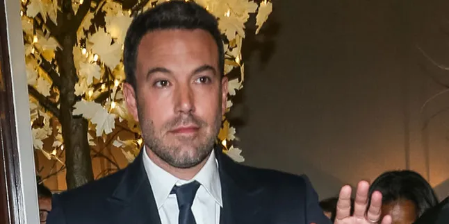 FOTO: Baru 3 Bulan Go Publik, Ben Affleck Cari Rumah Bareng Pacarnya