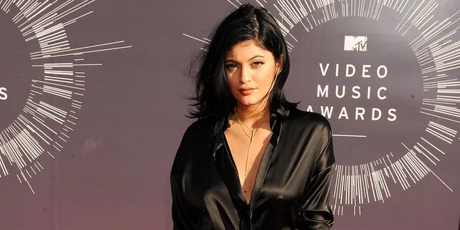 [FOTO] Beli Rumah Baru, Kylie Jenner Habiskan Rp 34,8 M