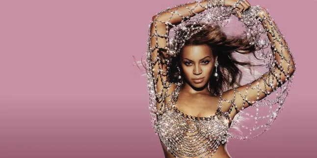 [Foto] Berpose Vulgar, Beyonce Knowles Tirukan Marilyn Monroe