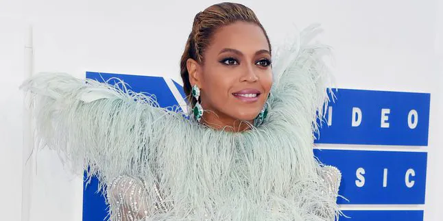 FOTO: Beyonce Knowles Ajak Sang Putri Hadiri MTV VMA 2016, Cute! FOTO: Beyonce Knowles Ajak Sang Putri Hadiri MTV VMA 2016, Cute!