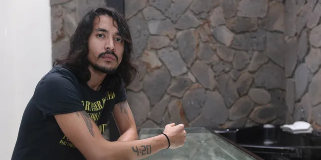2 Tahun Pacaran, Ello Segera Nikahi Sang Pacar? 2 Tahun Pacaran, Ello Segera Nikahi Sang Pacar?