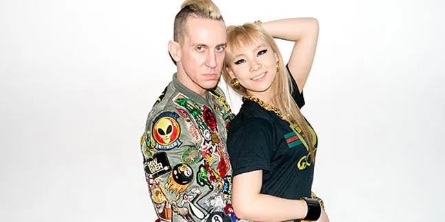 [FOTO] Dipangku Jeremy Scott, CL 2NE1 Tuai Kontroversi