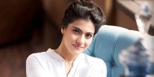 [Foto] Gelang Hermes Orange Raksasa, Bikin Kajol Makin Cetar