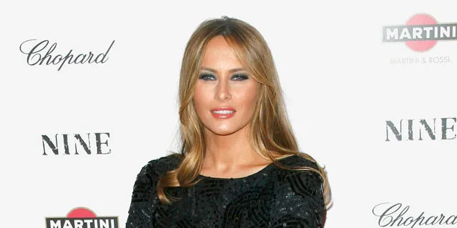 [FOTO] Hadiri Kongres, Melania Trump Tampil Penuh Pesona