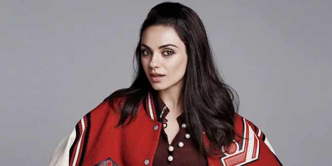 [FOTO] Hamil Besar & Tanpa Makeup, Mila Kunis Tetap Cantik