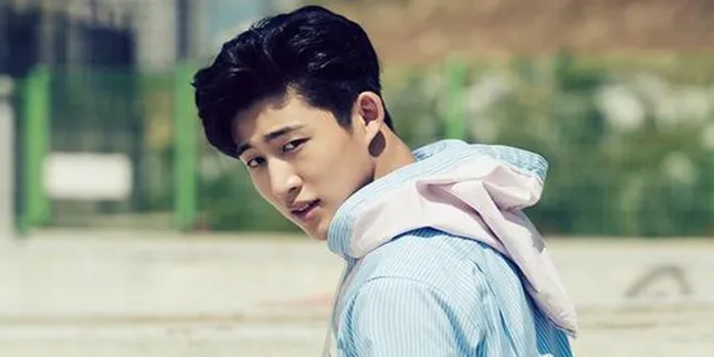 Foto Hanbin (B.I) eks iKON Dihapus Dari Website Resmi YG Entertainment