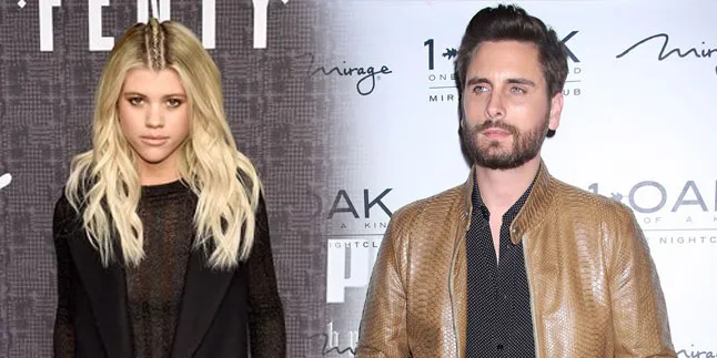 FOTO: Hang Out Bareng, Scott Disick Gandeng Tangan Sofia Richie