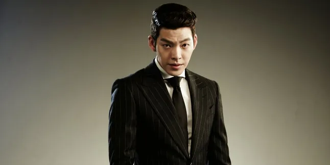 [FOTO] Imutnya Kebiasaan Kim Woo Bin Pemeran Young Do Ini