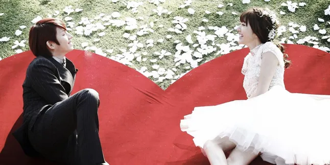 [FOTO] Intip Pernikahan Super Romantis Heechul dan Puff Kuo