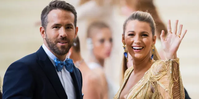 [FOTO] Jadi Homeless, Blake Lively Tak Dikenali & 'Disindir' Ryan Reynolds