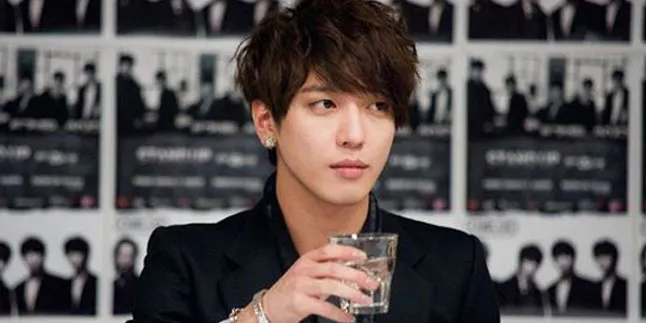 [FOTO] Jung Yong Hwa Ganteng Syuting 'The Future Choice'